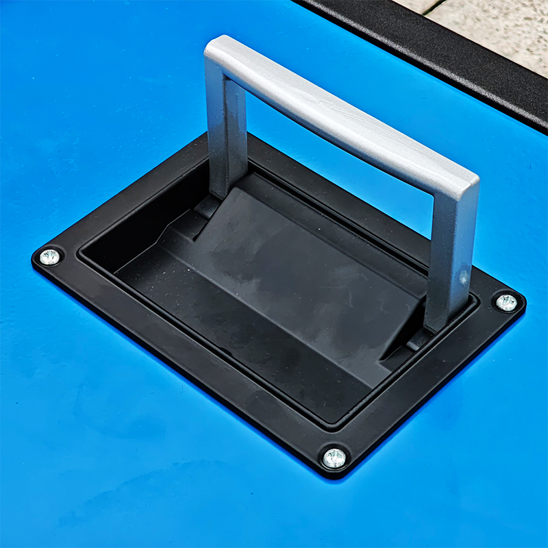 Embeded Handle of Vt70e Dehumidifier Under House Embeded Handle of Vt70e Dehumidifier Under House